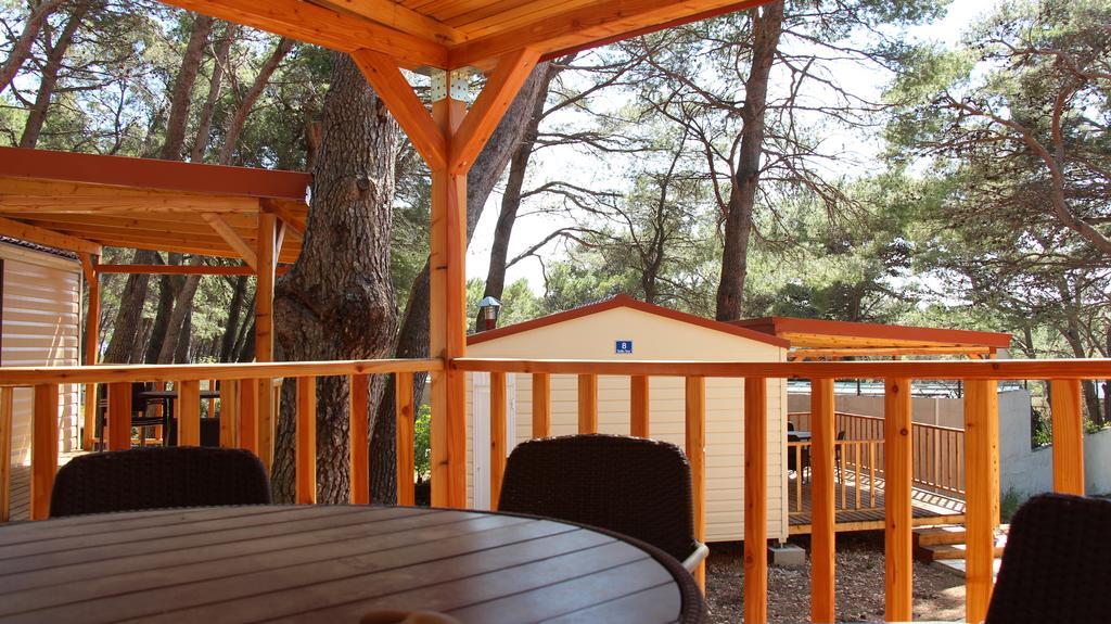 Mobile Homes Holiday Dream Baska Voda Exterior photo
